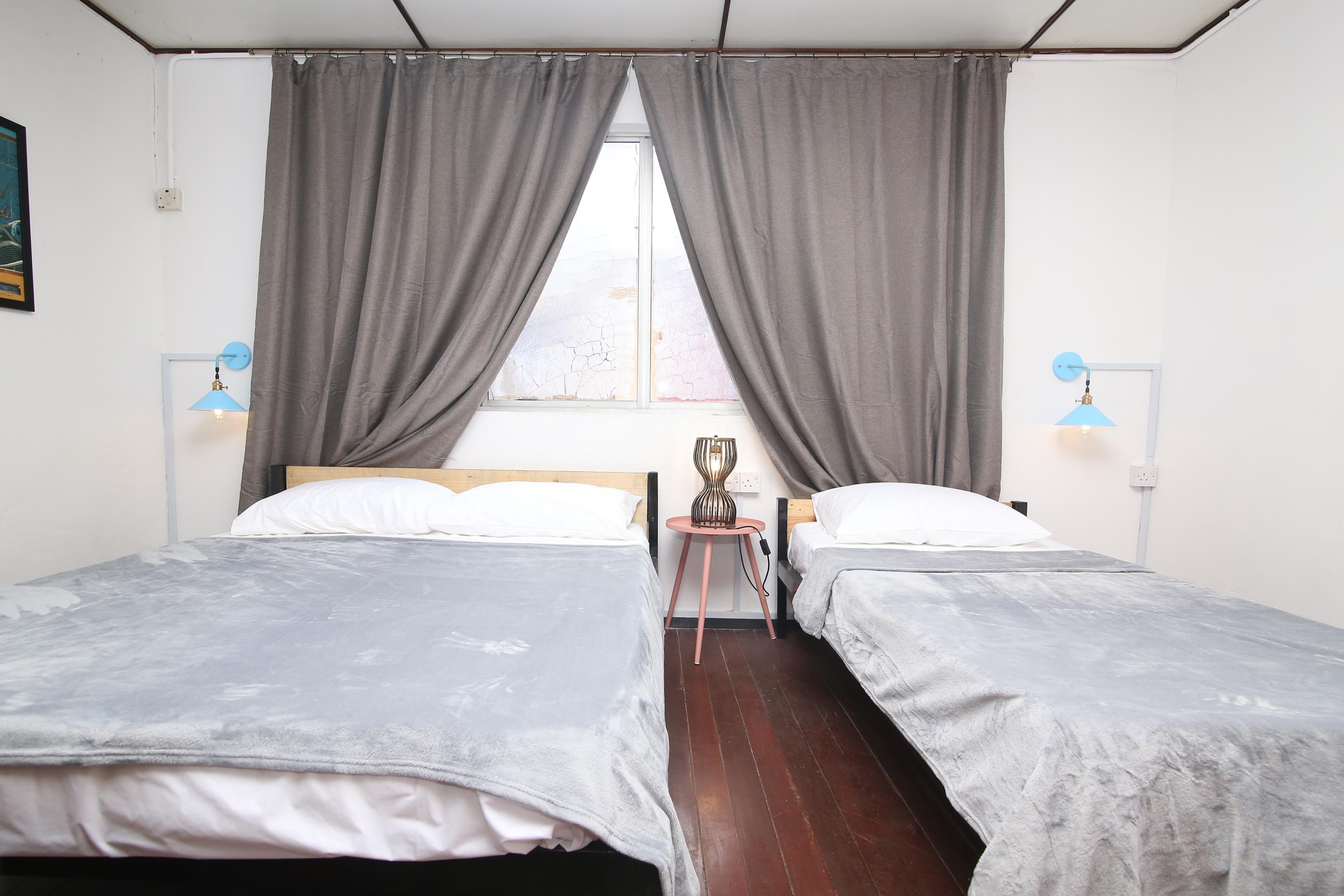 Spot On 90141 Threehouse Bed & Breakfast Kuching Bagian luar foto