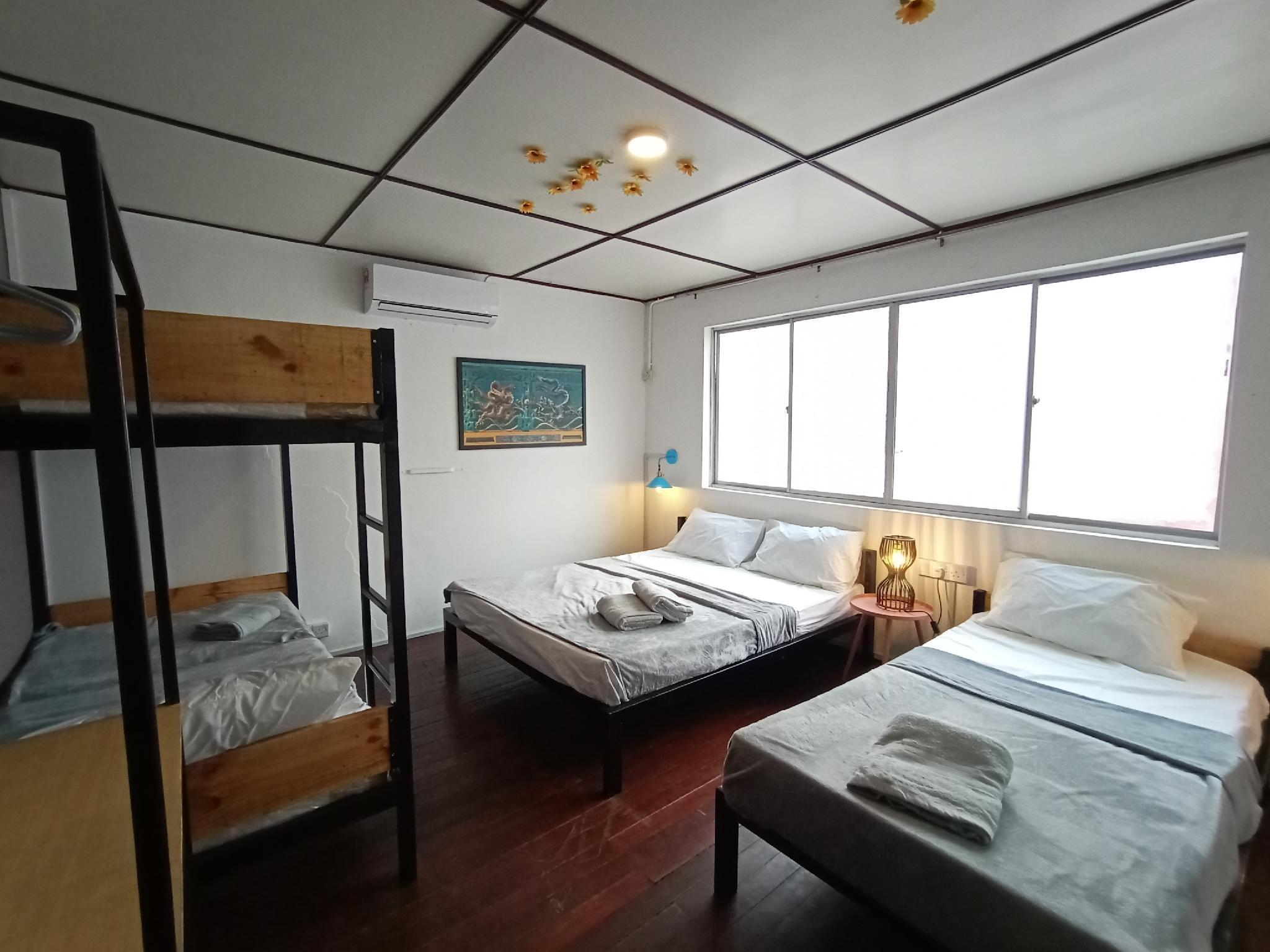 Spot On 90141 Threehouse Bed & Breakfast Kuching Bagian luar foto