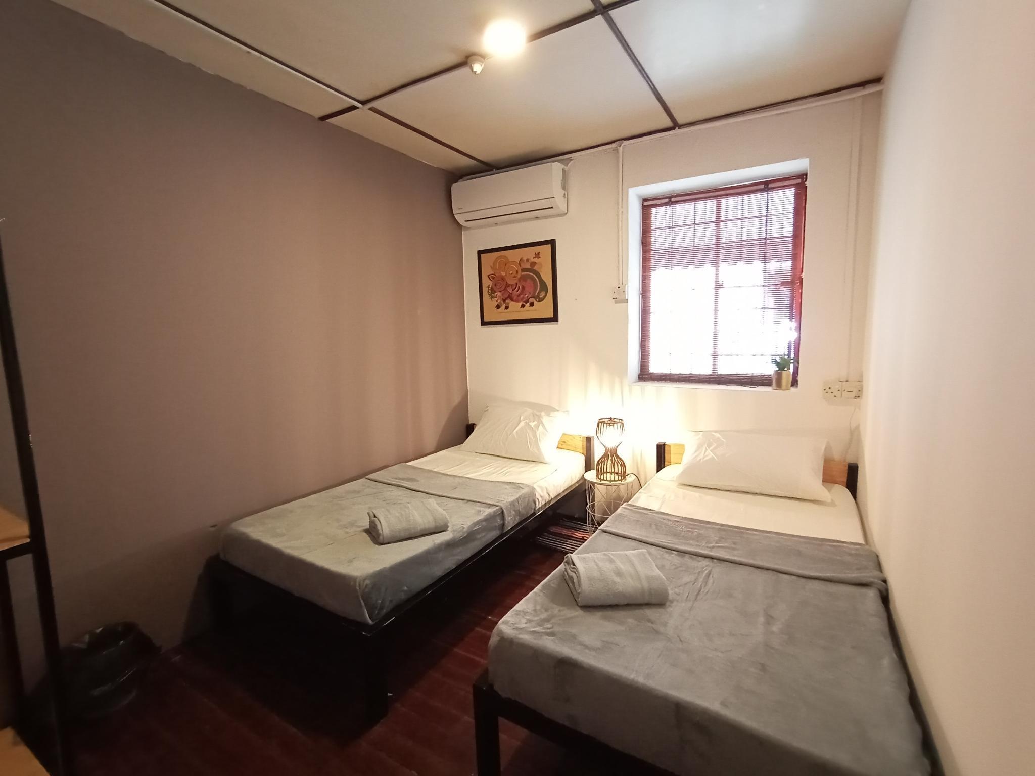 Spot On 90141 Threehouse Bed & Breakfast Kuching Bagian luar foto